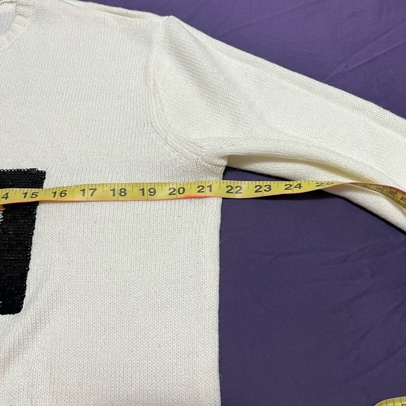 H&M sweatshirt - Picture 3 of 6